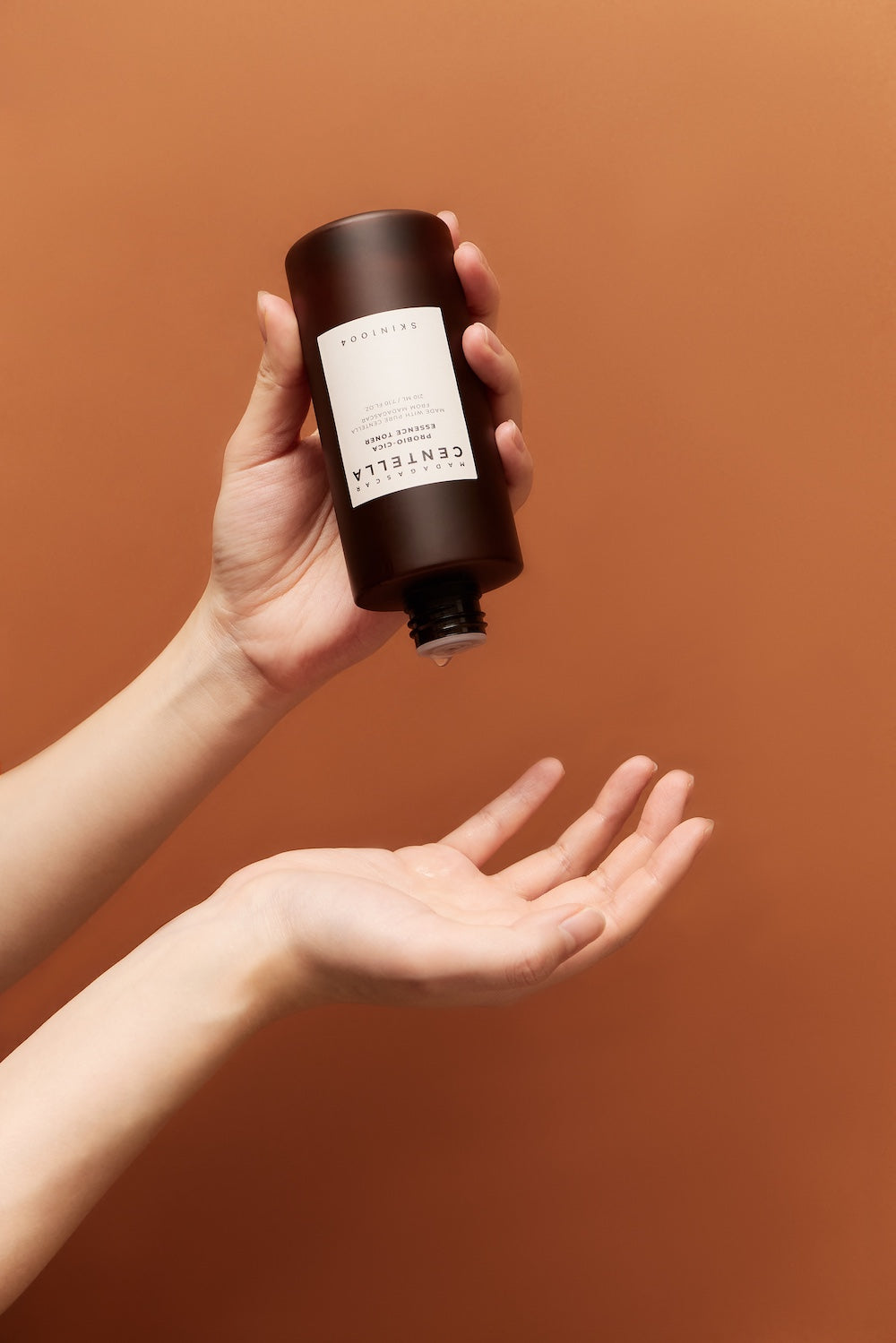 Skin1004 – Madagascar Centella Probio-Cica Essence Toner 210 ml