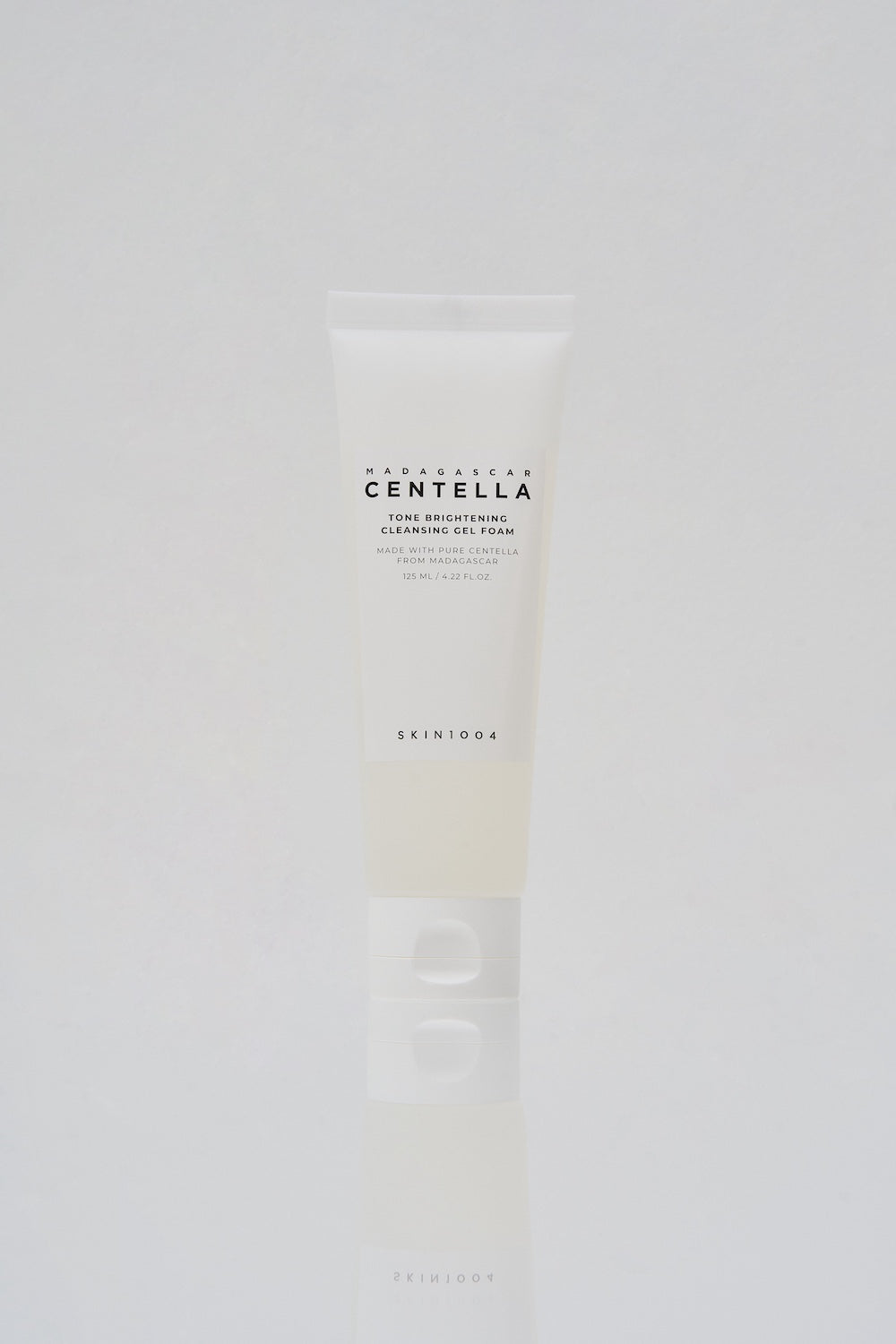 Skin1004 – Madagascar Centella Tone Brightening Cleansing Gel Foam 125 ml